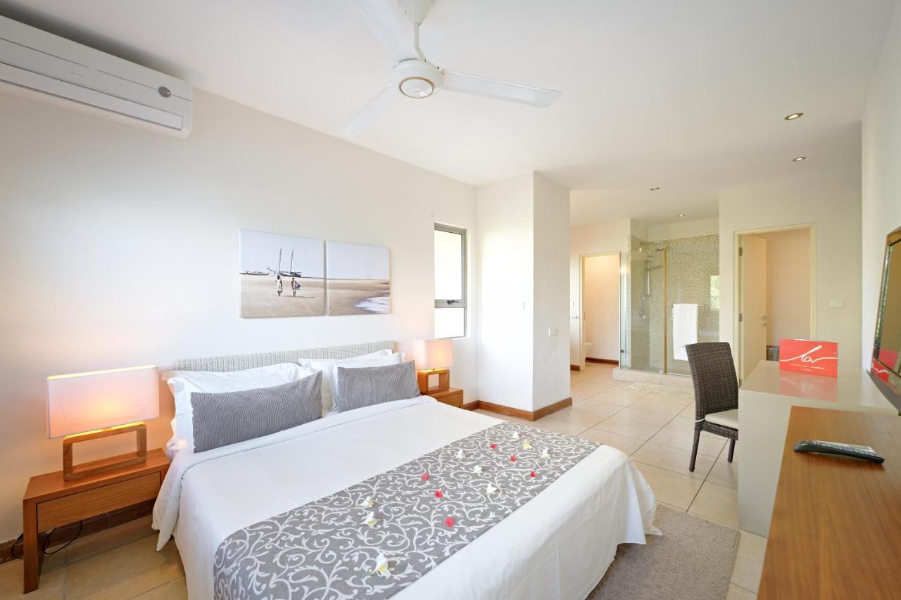 Apartment Bon Azur Beachfront & Penthouses With Lov