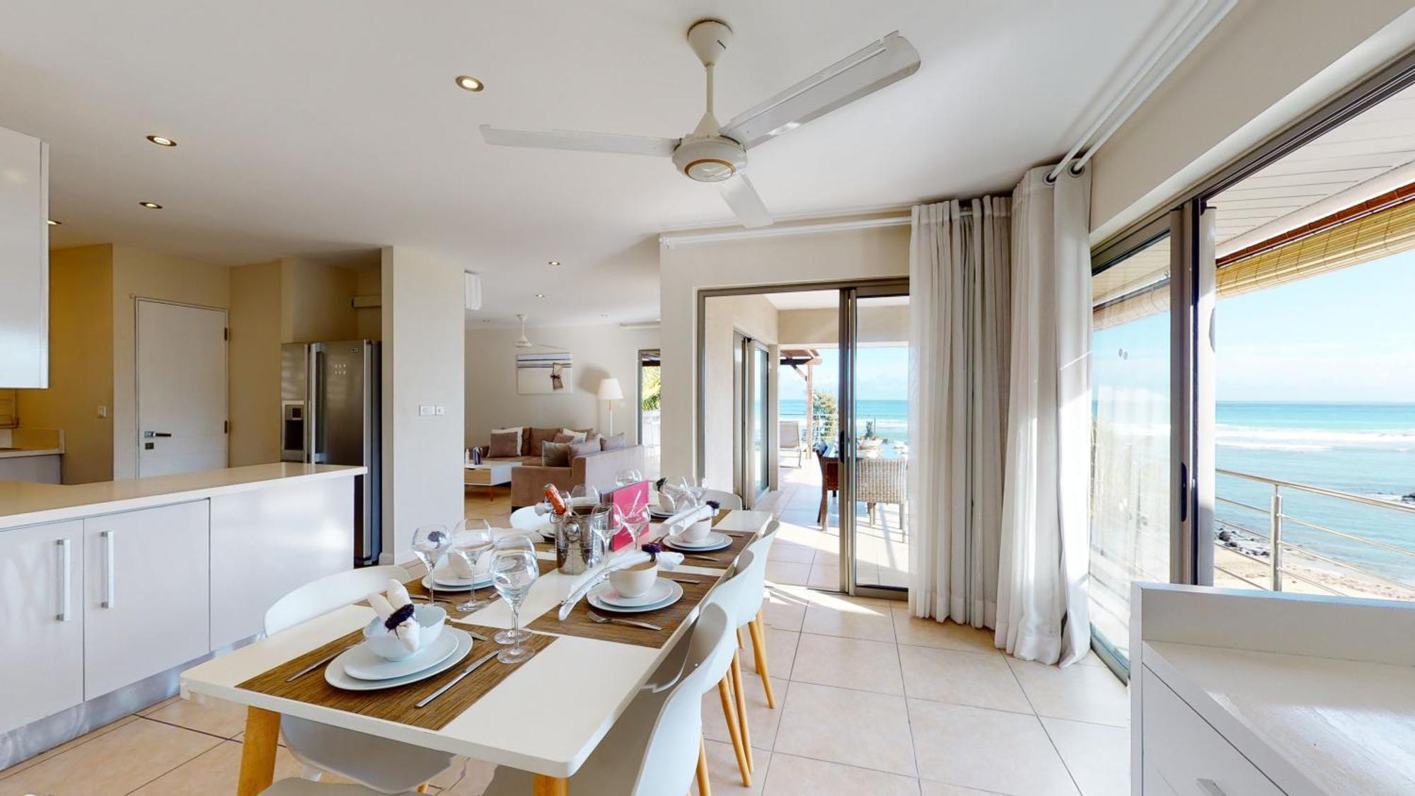 Apartment Bon Azur Beachfront & Penthouses With Lov Trou aux Biches