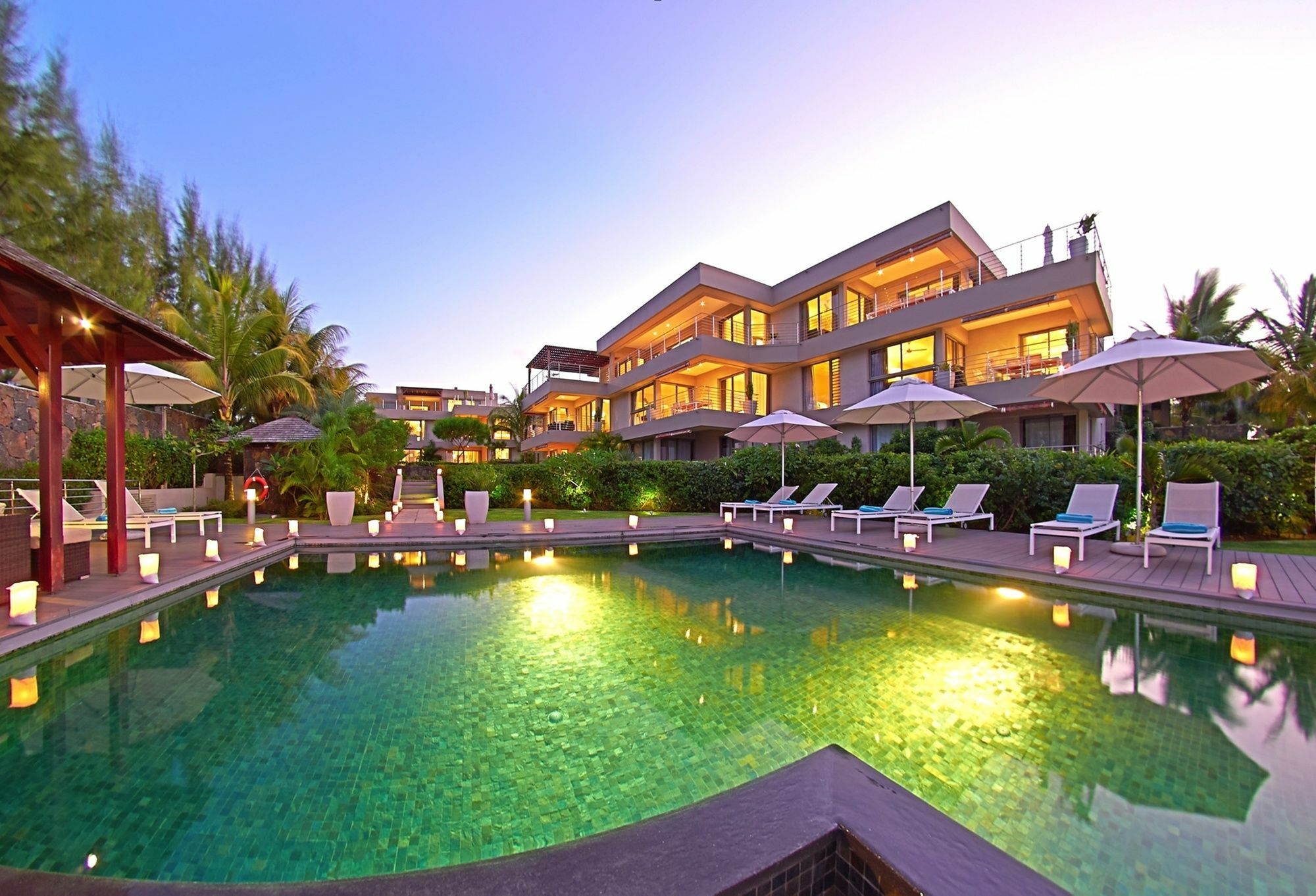 Apartment Bon Azur Beachfront & Penthouses With Lov