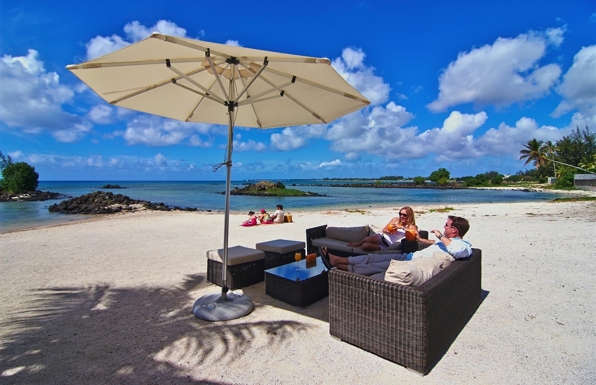 Bon Azur Beachfront & Penthouses With Lov *