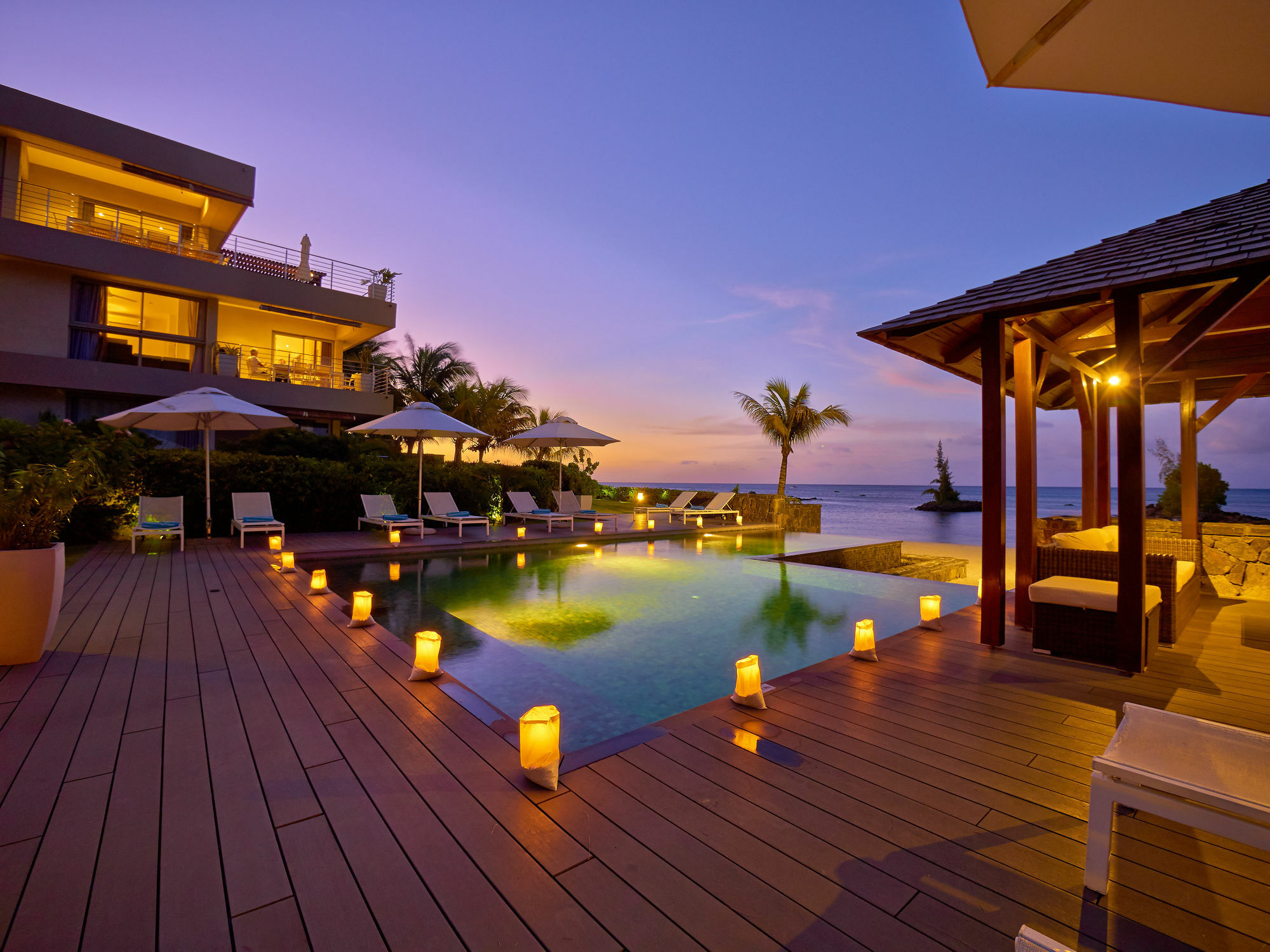Apartment Bon Azur Beachfront & Penthouses With Lov